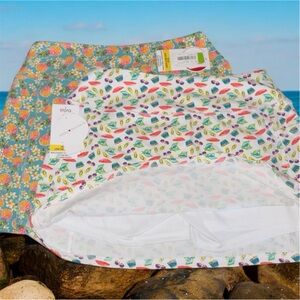 NWT 2 Intro Cellie Love The Fit Stretch Knit Jersey Tropical Print Skorts Sz PL